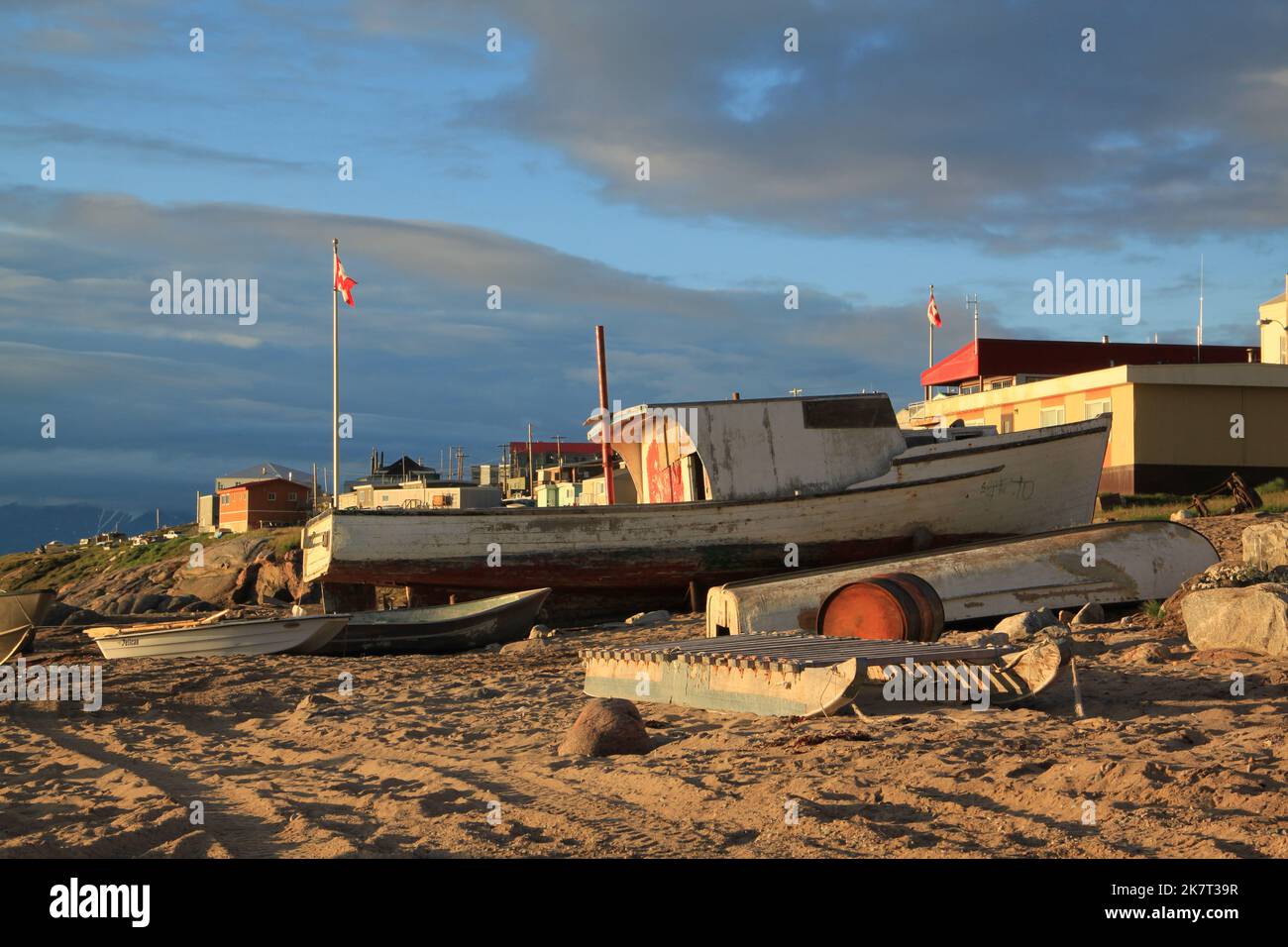 Ansicht der Gemeinde Pond Inlet in der nördlichen Baffin-Region von Nunavut, Kanada Stockfoto