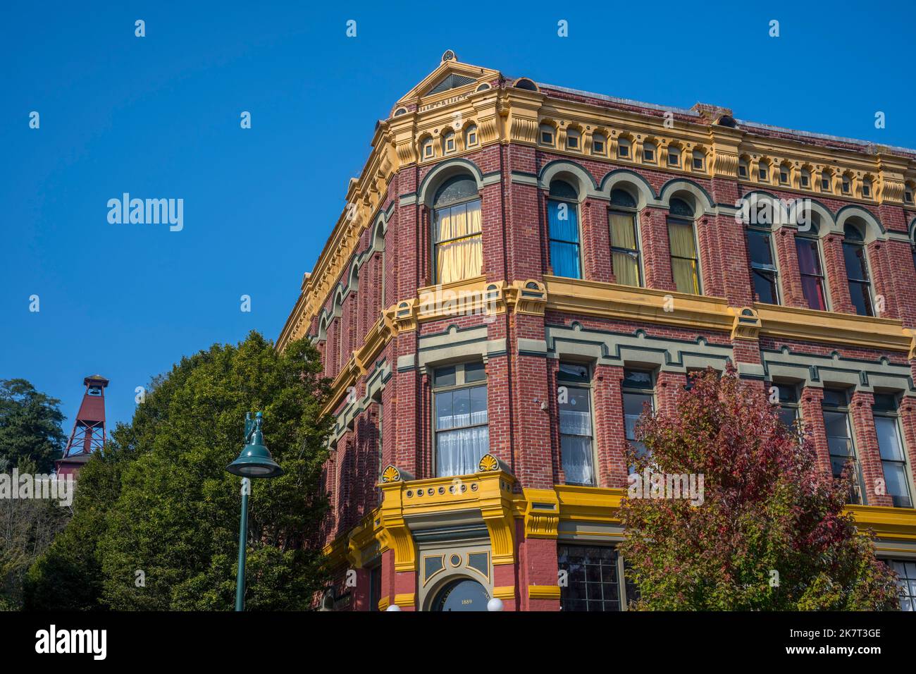 Blick auf das historische James and Hastings Building in Port Townsend, Jefferson County, Washington State, USA. Stockfoto