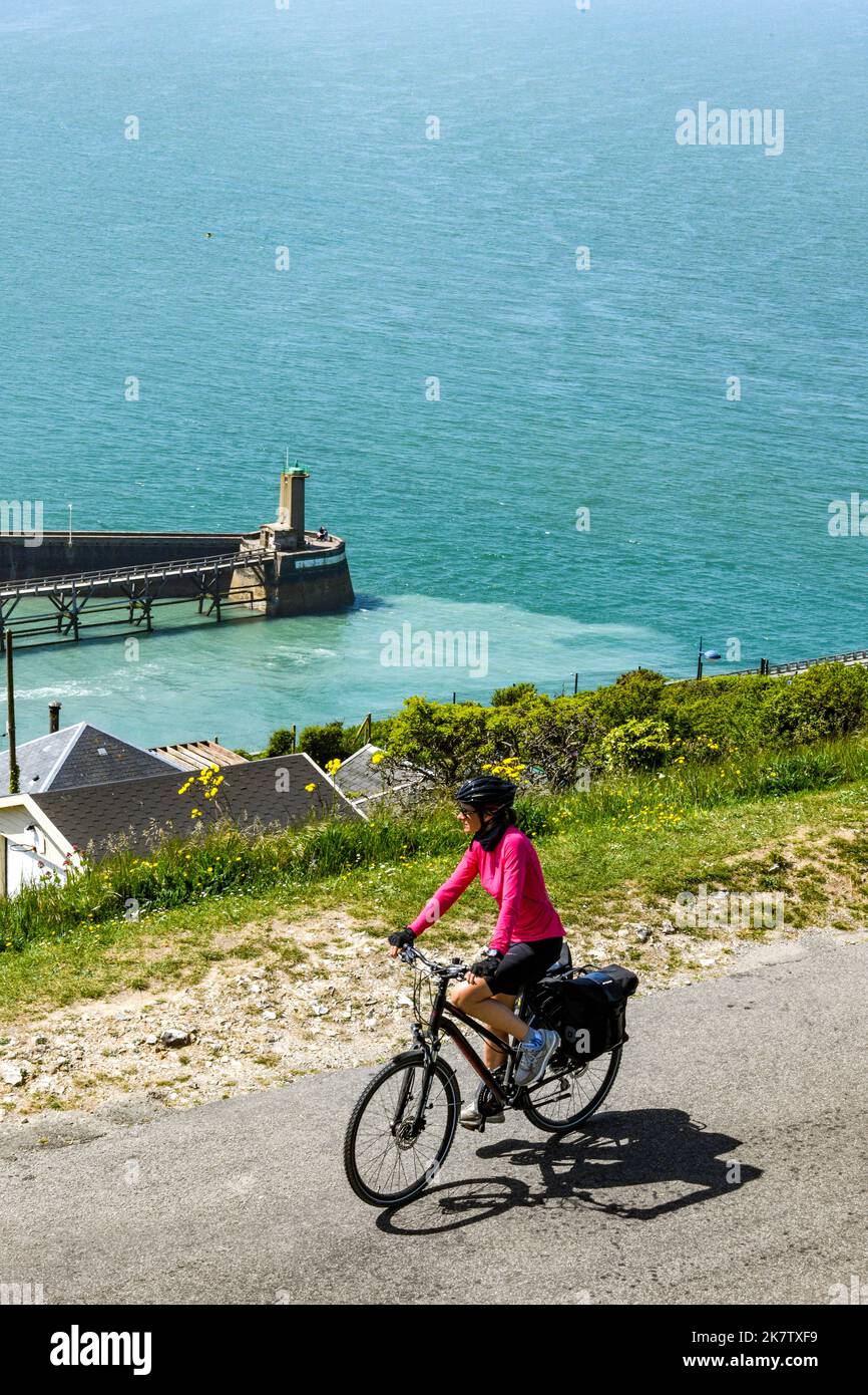 Fecamp (Normandie, Nordwestfrankreich): Fahrradtour auf den Hügeln. Stockfoto