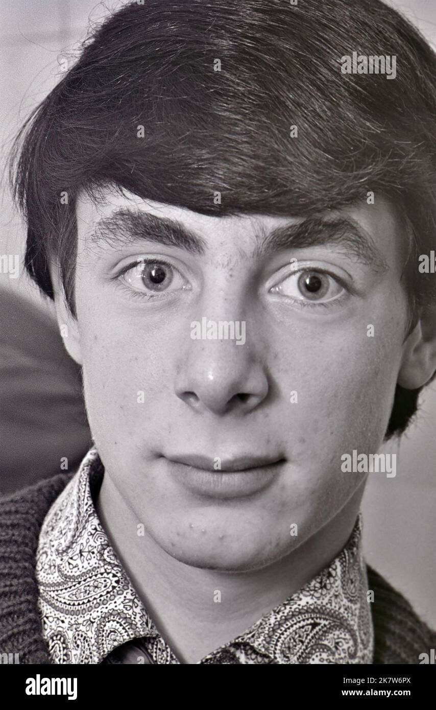 TONY JACKSON UND DIE BRITISCHE VIBRATIONS-Popgruppe im Jahr 1964. Nicht identifiziertes Gruppenmitglied. Stockfoto