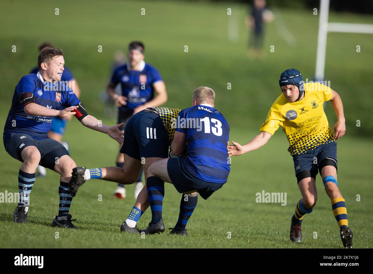 rugby-Spiel, Rugby-Spieler, Rugby-Team, Rugby-Ballrugby-Angriff, Rugby-Scrum, Rugby-Spieler, Rugby-Spielfeld, Rugby-Ball, Rugby-Team-Spiel, Angriff, Scrum, Angriff, zu Stockfoto