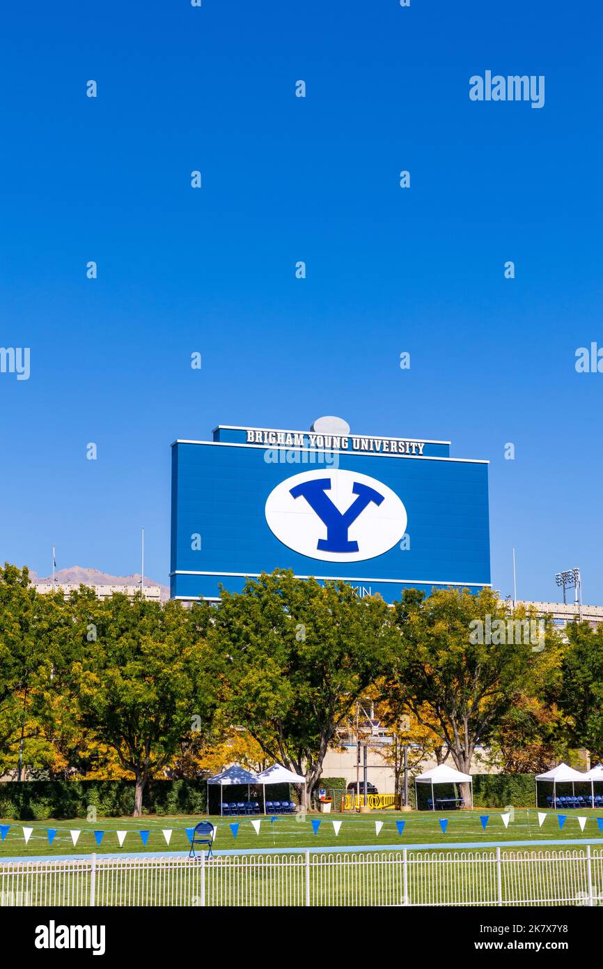 Provo, UT - 14. Oktober 2022: Lavell Edwards Stadium auf dem Campus der Brigham Young University in Provo, Utah Stockfoto