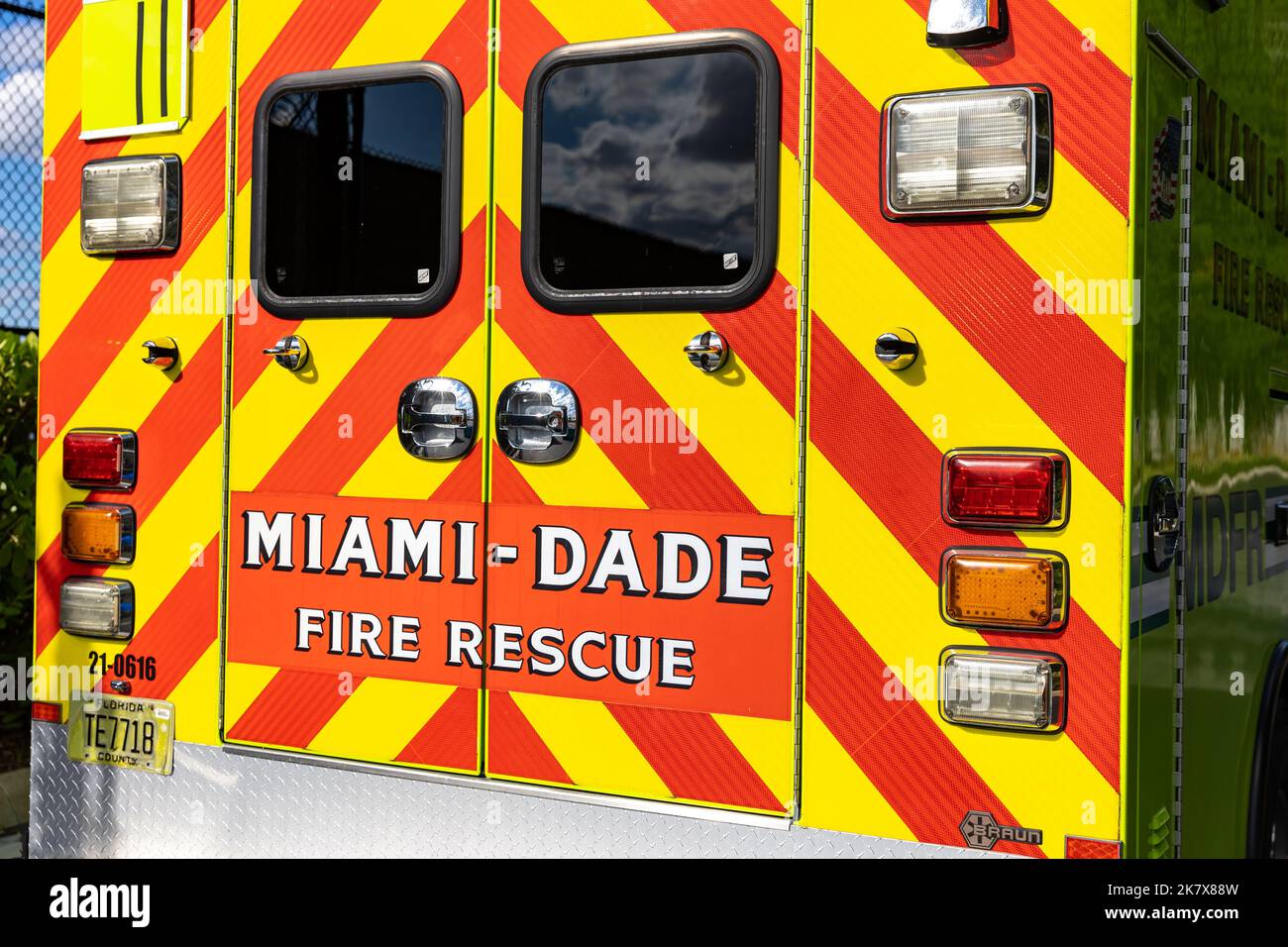 Miami Gardens, FL - 7. Oktober 2022: Miami-Dade Fire Rescue Vehicle Stockfoto