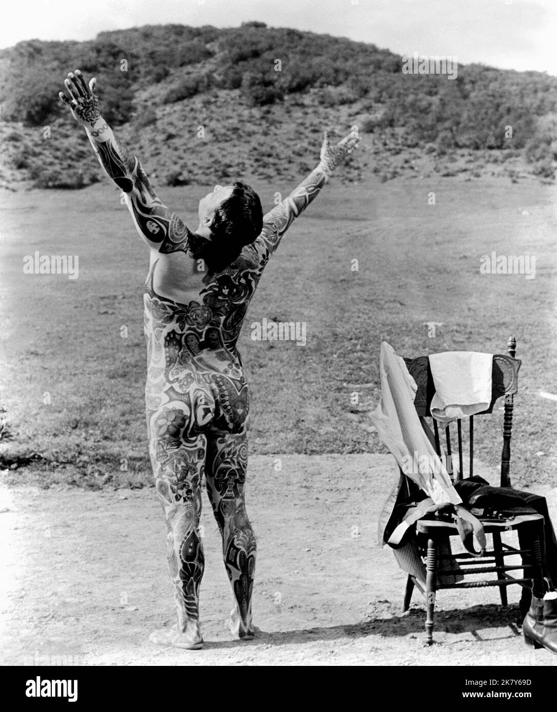 Rod Steiger Film The Illustrated man (1969) Charaktere: Carl Regie: Jack Smay 26. März 1969 **WARNUNG** dieses Foto ist nur für redaktionelle Zwecke bestimmt und unterliegt dem Urheberrecht von SKM und/oder dem Fotografen, der von der Film- oder Produktionsgesellschaft beauftragt wurde. Eine obligatorische Gutschrift an SKM ist erforderlich. Der Fotograf sollte ebenfalls angerechnet werden, wenn er bekannt ist. Ohne schriftliche Genehmigung der Film Company kann keine kommerzielle Nutzung gewährt werden. Stockfoto