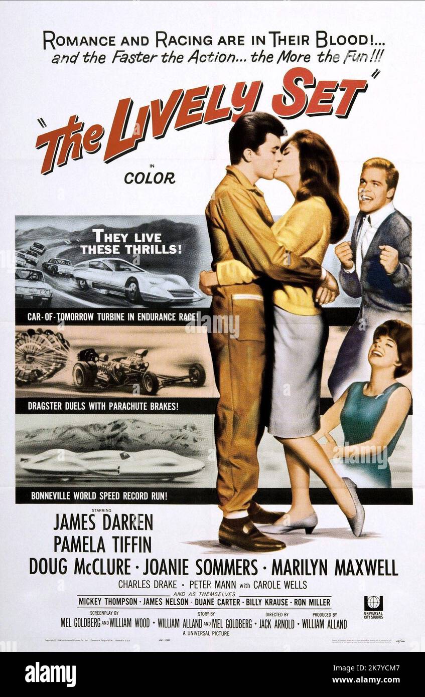 James Darren, Pamela Tiffin & Doug Mcclure Poster Film: The Lively Set (1965) Charaktere: Casey Owens, Eadie Manning, Chuck Manning Regie: Jack Arnold 14 October 1964 **WARNUNG** Dieses Foto ist nur für redaktionelle Verwendung bestimmt und unterliegt dem Copyright von UNIVERSAL und/oder dem Fotografen, der von der Film- oder Produktionsfirma beauftragt wurde und darf nur von Publikationen im Zusammenhang mit der Bewerbung des oben genannten Films reproduziert werden. Eine obligatorische Gutschrift an UNIVERSAL ist erforderlich. Der Fotograf sollte auch bei Bekanntwerden des Fotos gutgeschrieben werden. Ohne schriftliche Genehmigung der Film Compa kann keine kommerzielle Nutzung gewährt werden Stockfoto