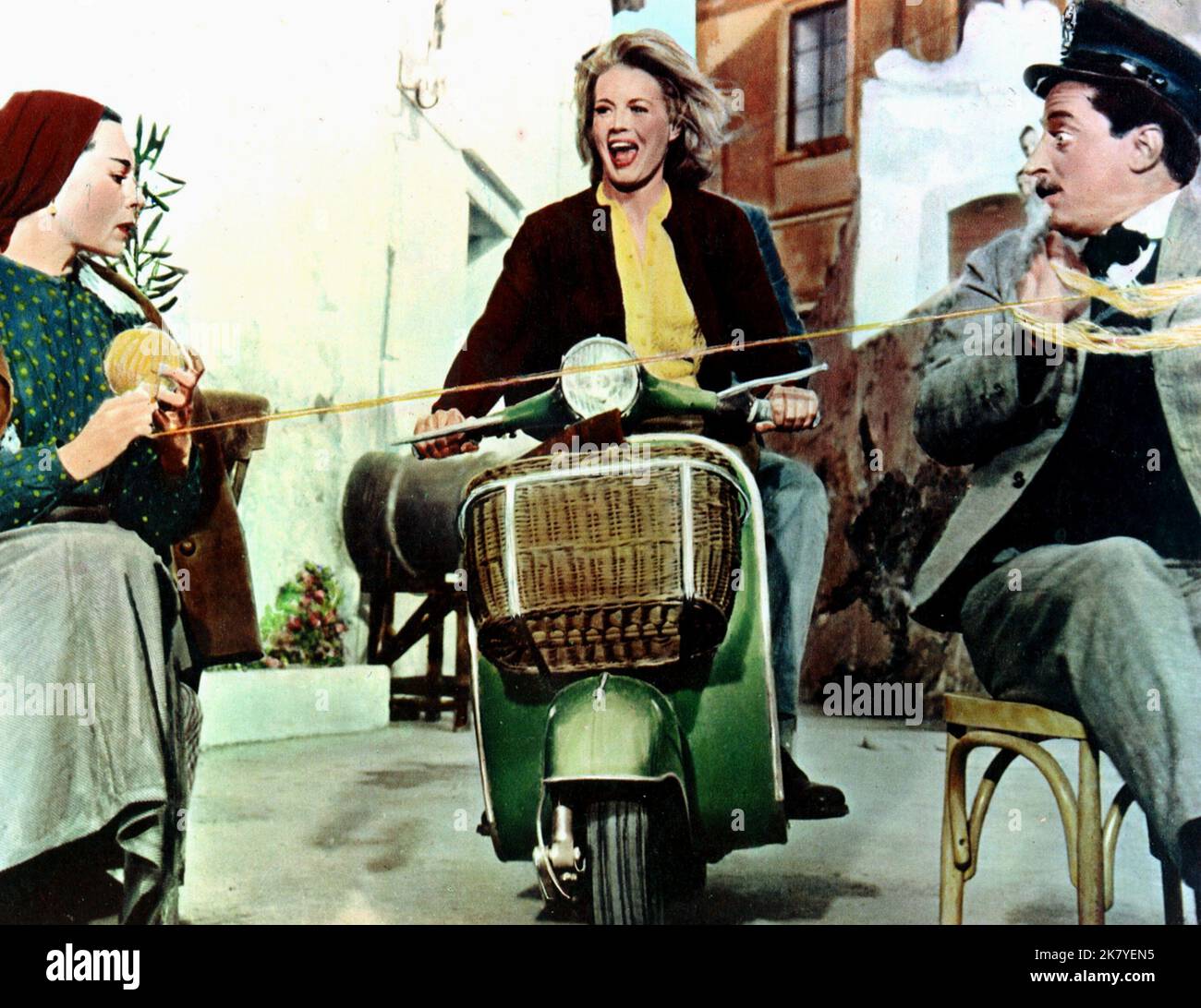 Angie Dickenson Film Jessica (1962) Regie: Jean Negulesco, Oreste Palella 19. April 1962 **WARNUNG** dieses Foto ist nur für redaktionelle Zwecke bestimmt und unterliegt dem Urheberrecht der UNITED ARTISTS und/oder des Fotografen, der von der Film or Production Company beauftragt wurde. Eine obligatorische Gutschrift für UNITED ARTISTS ist erforderlich. Der Fotograf sollte ebenfalls angerechnet werden, wenn er bekannt ist. Ohne schriftliche Genehmigung der Film Company kann keine kommerzielle Nutzung gewährt werden. Stockfoto