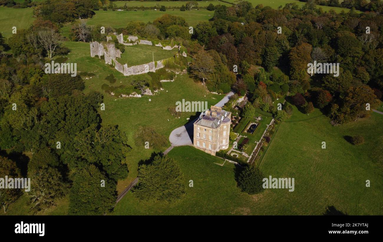 Luftaufnahmen des Penrice Castle Estate Oxwich Gower Wales im Frühherbst/September 2022 Stockfoto