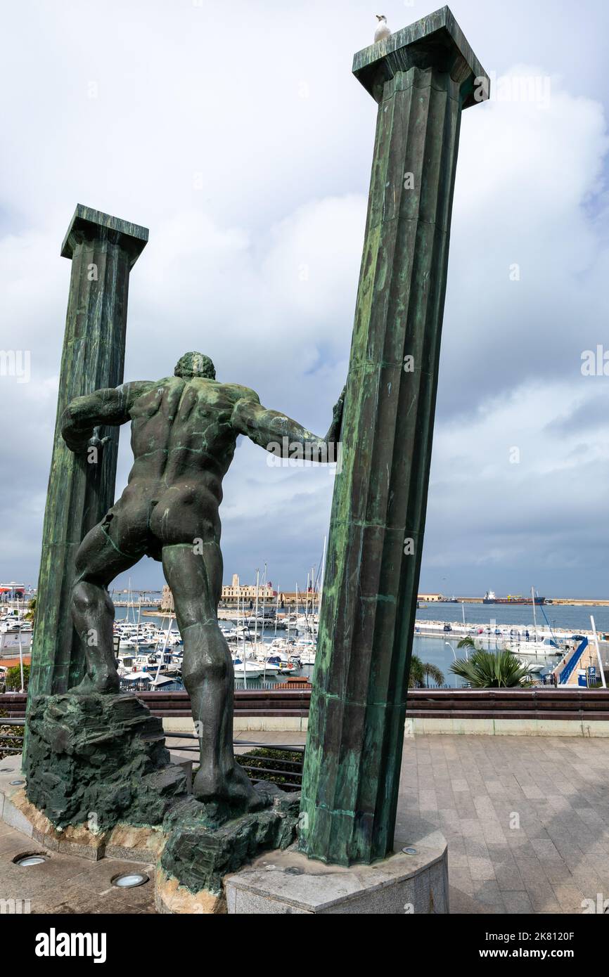 Die säulen von herkules Fotos und Bildmaterial in hoher Auflösung Alamy