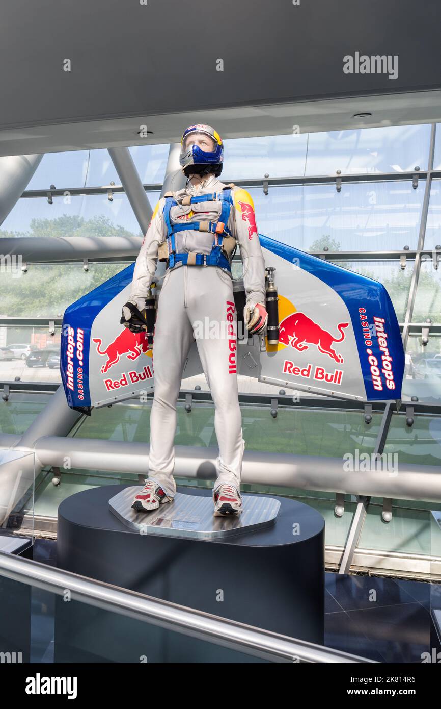 Felix Baumgartner Fluganzug, Red Bull Hangar-7 Museum in Salzburg, Österreich Stockfoto