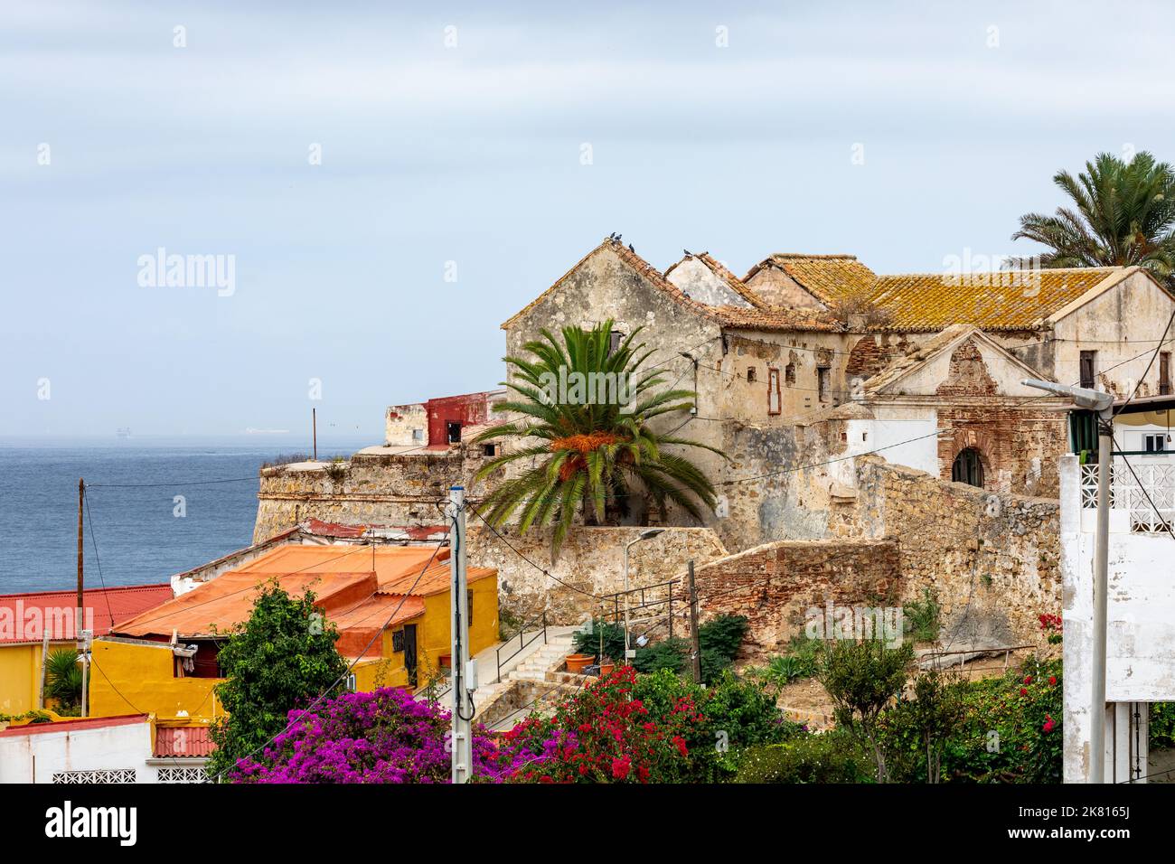 Ceuta traditionelle Architektur in einer spanischen Enklave in Afrika. Ceuta teilt sich eine Grenze mit Marokko. Spanien. Afrika. Stockfoto