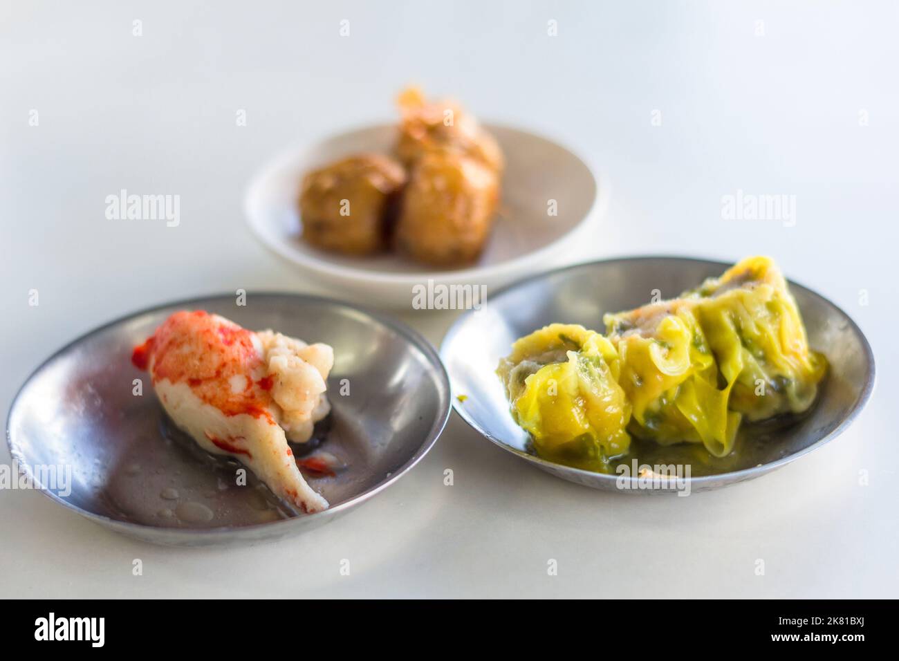 Thailändisches chinesisches Dimsum in einem lokalen Restaurant in Phuket, Thailand Stockfoto