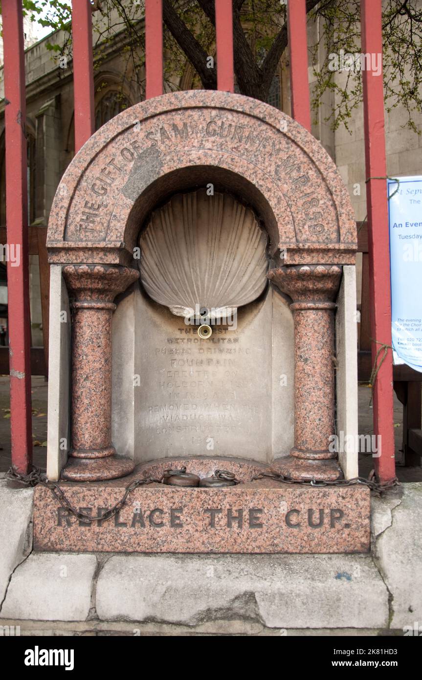 Dies war der erste kostenlose öffentliche Trinkbrunnen in London, der 1850 von der Metropolitan Free Drinking Fountain Association installiert wurde. Stockfoto