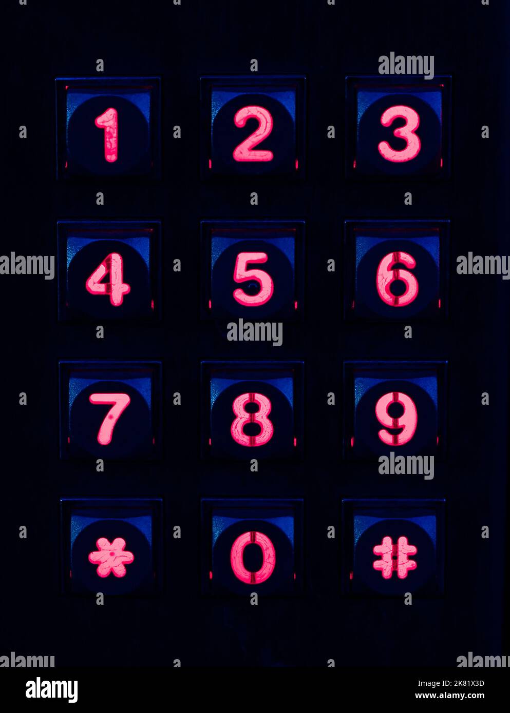 Digitale Codebeldanzeige mit Zahlen Stockfoto