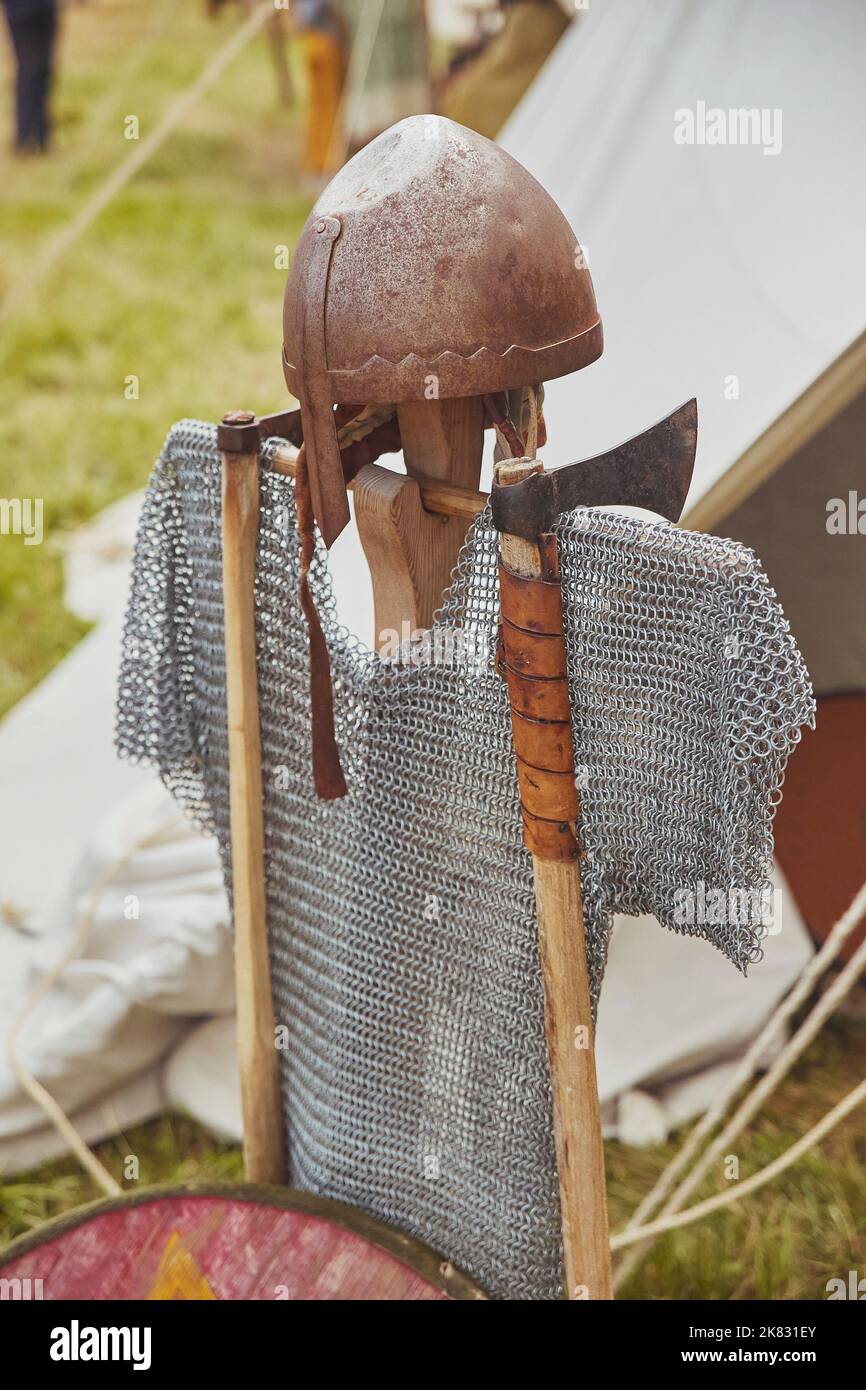 Alte Waffen und Rüstungen der Wikinger. Viking Festival in Dänemark Stockfoto