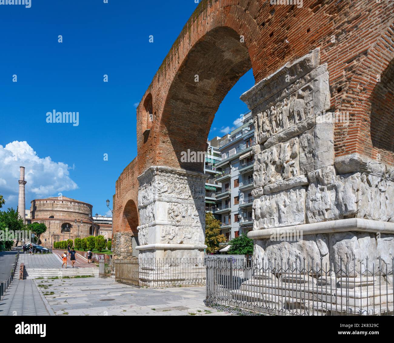 Thessaloniki. Der Galeriusbogen und die Rotunde von Galerius, Thessaloniki, Mazedonien, Griechenland Stockfoto