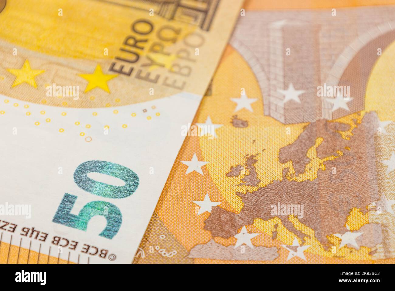 Europa-Karte auf einer 50-Euro-Banknote. Konzept der Vereinigung europäischer Länder Stockfoto