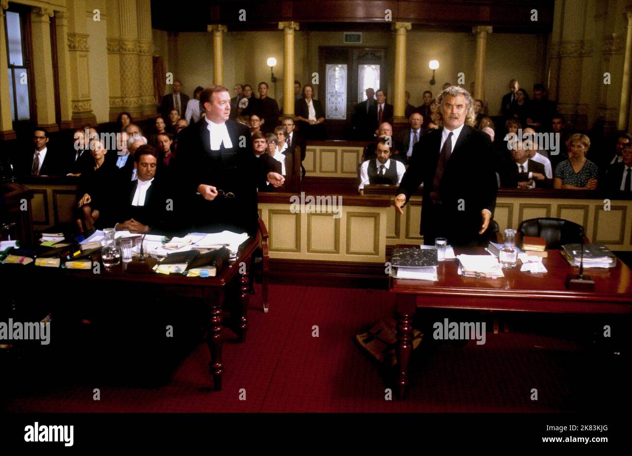 Billy Connolly Film: The Man Who Sued God (2001) Charaktere: Steve Myers Regie: Mark Joffe 25 October 2001 **WARNUNG** Dieses Foto ist nur für redaktionelle Zwecke bestimmt und unterliegt dem Copyright von BUENA VISTA und/oder dem Fotografen, der von der Film- oder Produktionsfirma beauftragt wurde, und kann nur von Publikationen im Zusammenhang mit der Bewerbung des oben genannten Films reproduziert werden. Eine obligatorische Gutschrift an BUENA VISTA ist erforderlich. Der Fotograf sollte auch bei Bekanntwerden des Fotos gutgeschrieben werden. Ohne schriftliche Genehmigung der Film Company kann keine kommerzielle Nutzung gewährt werden. Stockfoto