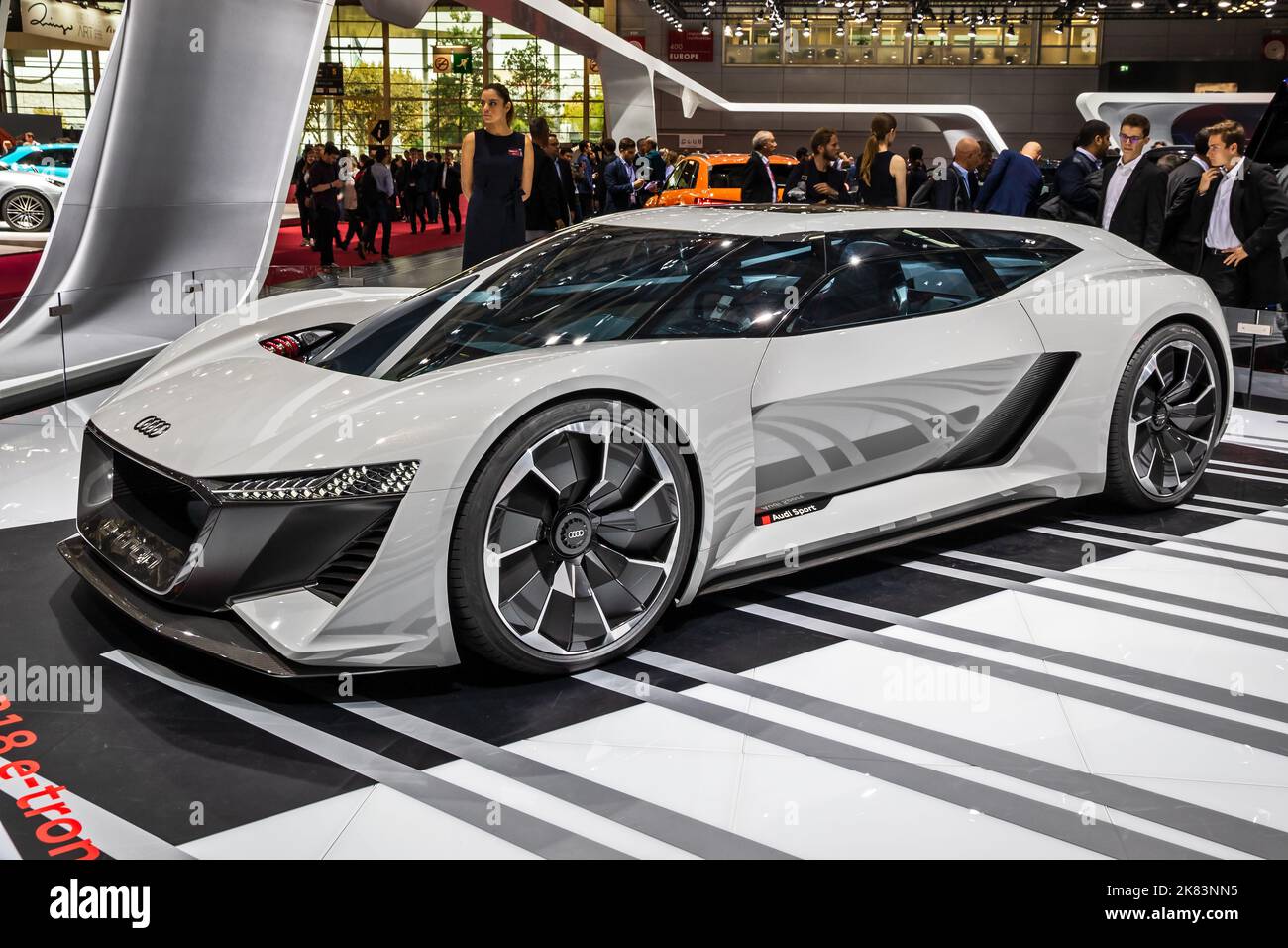 Audi AI RACE (PB18) e-tron Concept Supercar auf dem Pariser Automobilsalon vorgestellt. Frankreich - 3. Oktober 2018 Stockfoto