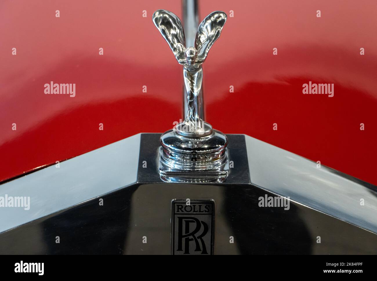 Nahaufnahme des Oldtimer-Symbols von Rolls Royce Stockfoto