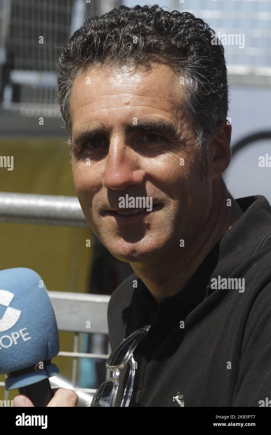 Der ehemalige Radfahrer Miguel Indurain im Ziel Stockfoto