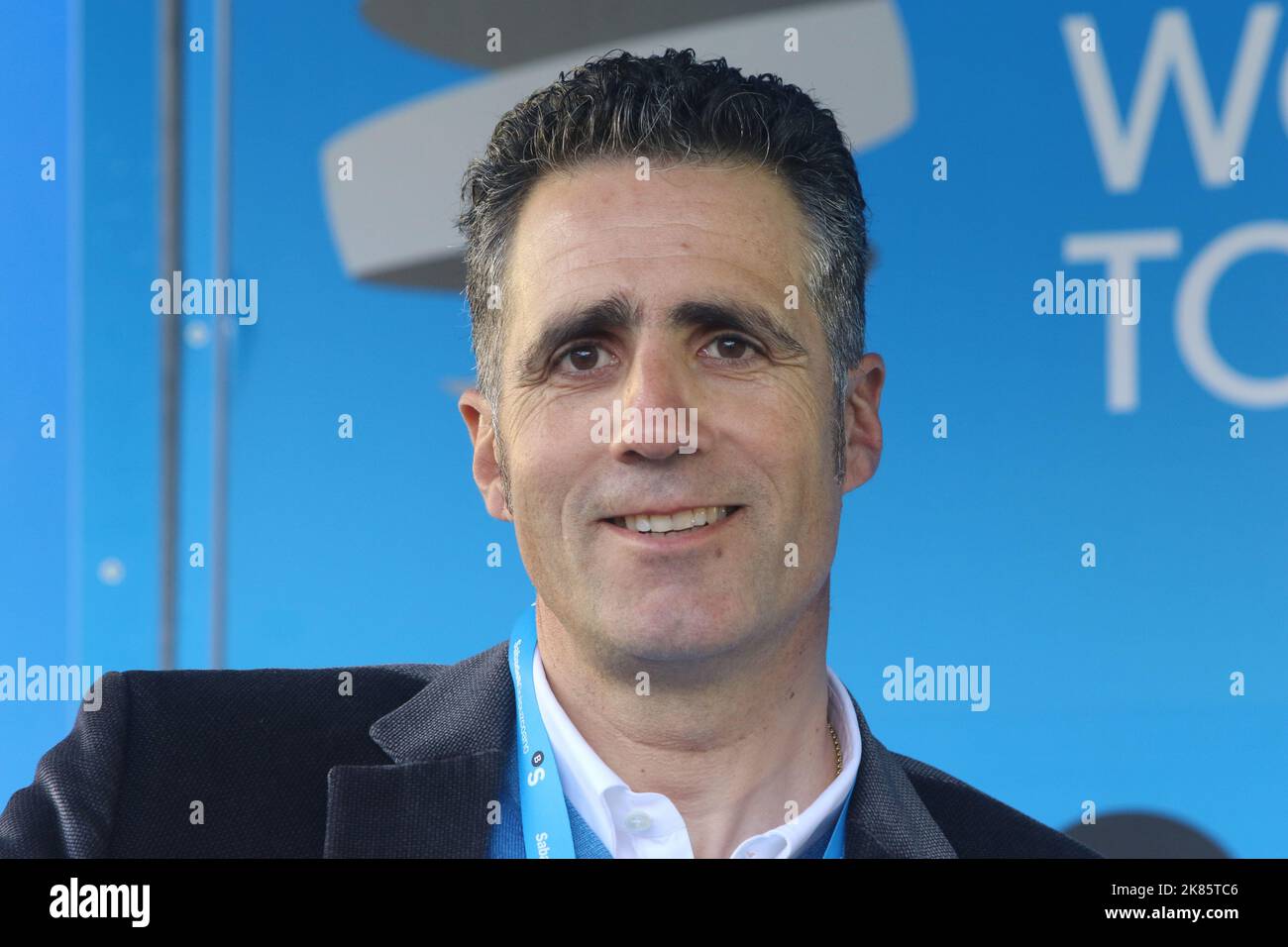 Miguel Indurain 5 Mal Tour de france Sieger und navarra Bewohner war der Ehrengast bei ST3 itzulia pais vasco Stockfoto