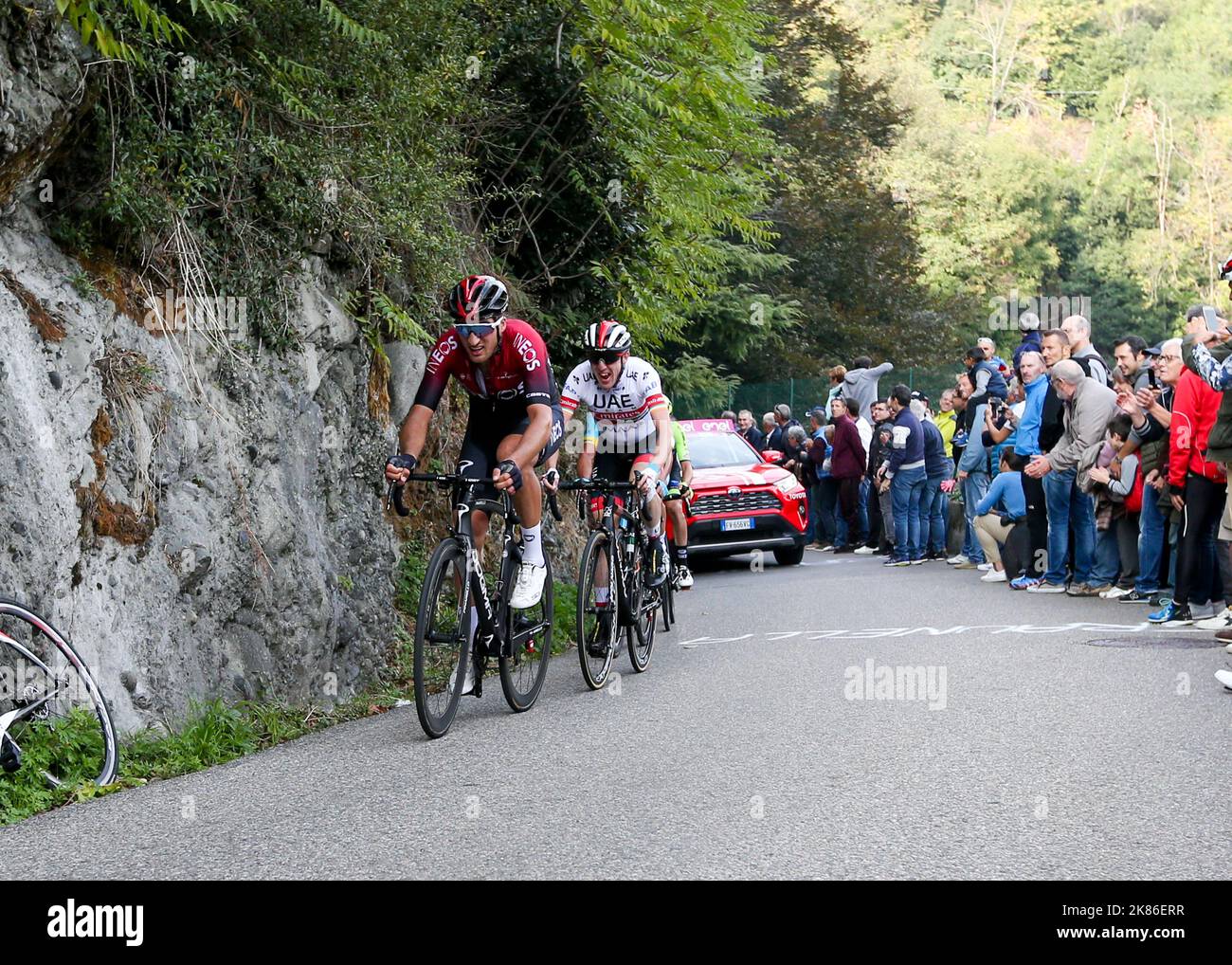 Gianni Moscon vom Team Ineos beim Rennen Il Lombardia 2019 in Lombardia, Italien, am Samstag, 12. Oktober 2019. Stockfoto