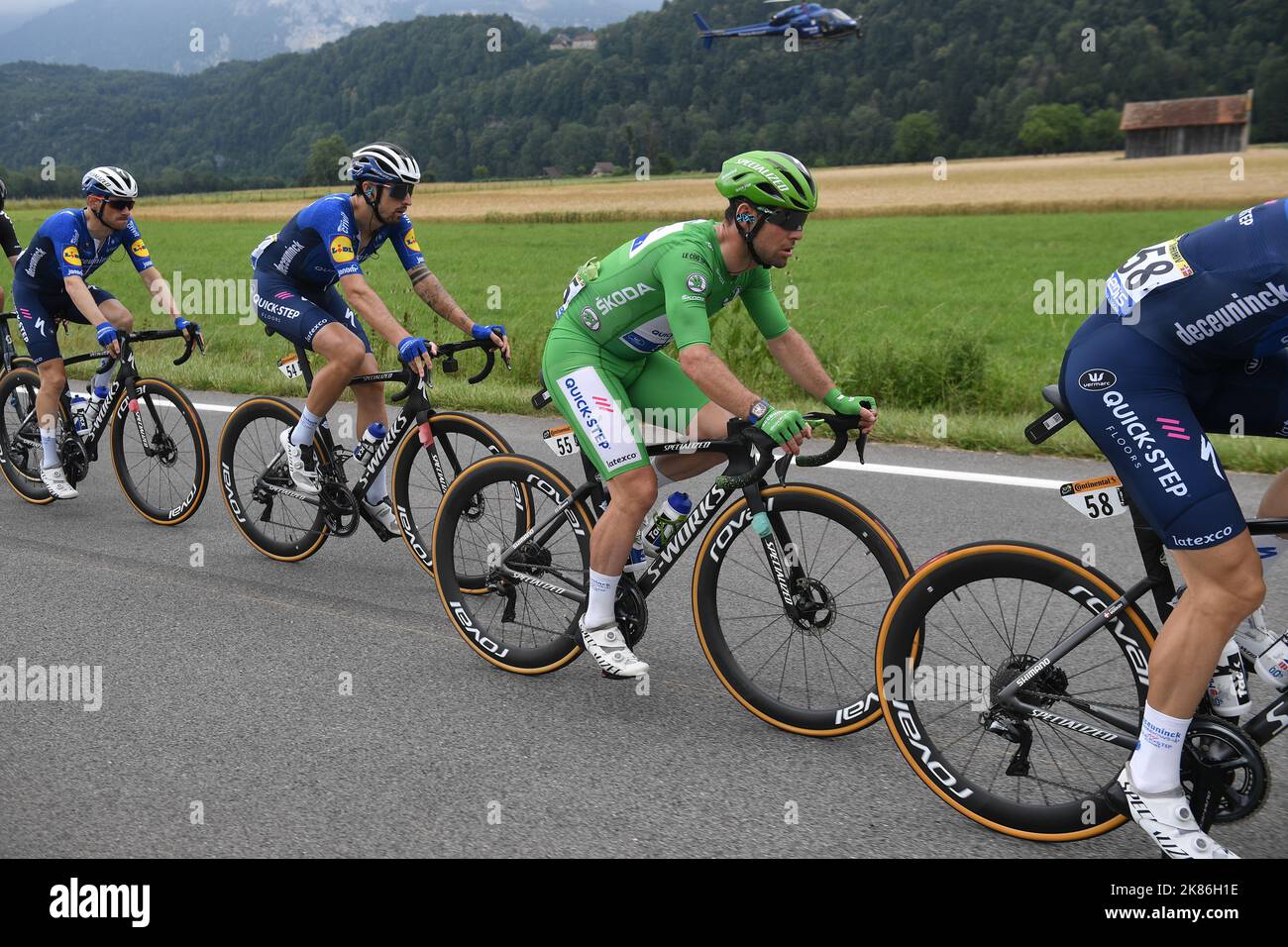 Mark Cavendish (GBR) von DECEUNINCK - QUICK - STEP behält seine Führung in der Punktekategorie, nachdem er die Etappe im Sprint gewonnen hat - gesehen hier während der Etappe 10 der Tour de France am Montag, 6.. Juli 2021. Stockfoto