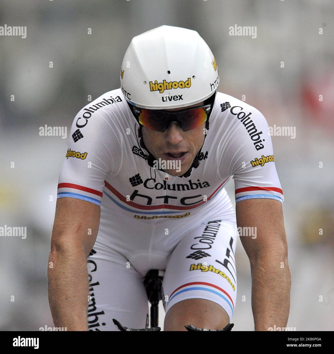 Kim Kirchen vom Team Columbia tritt bei den Einzelzeitfahren während der Tour de France in Monaco an. Stockfoto