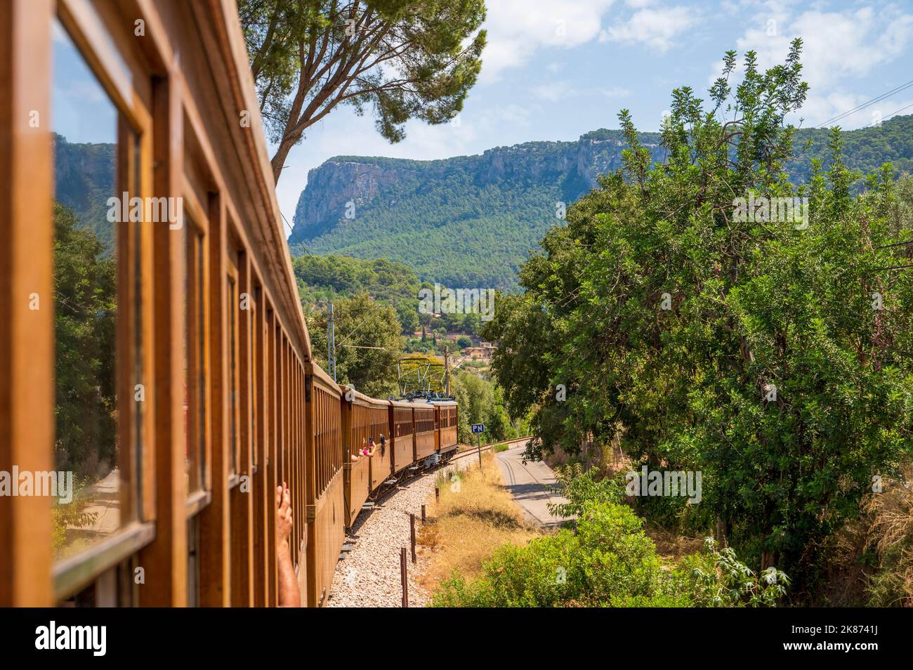Soller Zug in den Bergen Richtung Soller, Mallorca, Balearen, Spanien, Mittelmeer, Europa Stockfoto