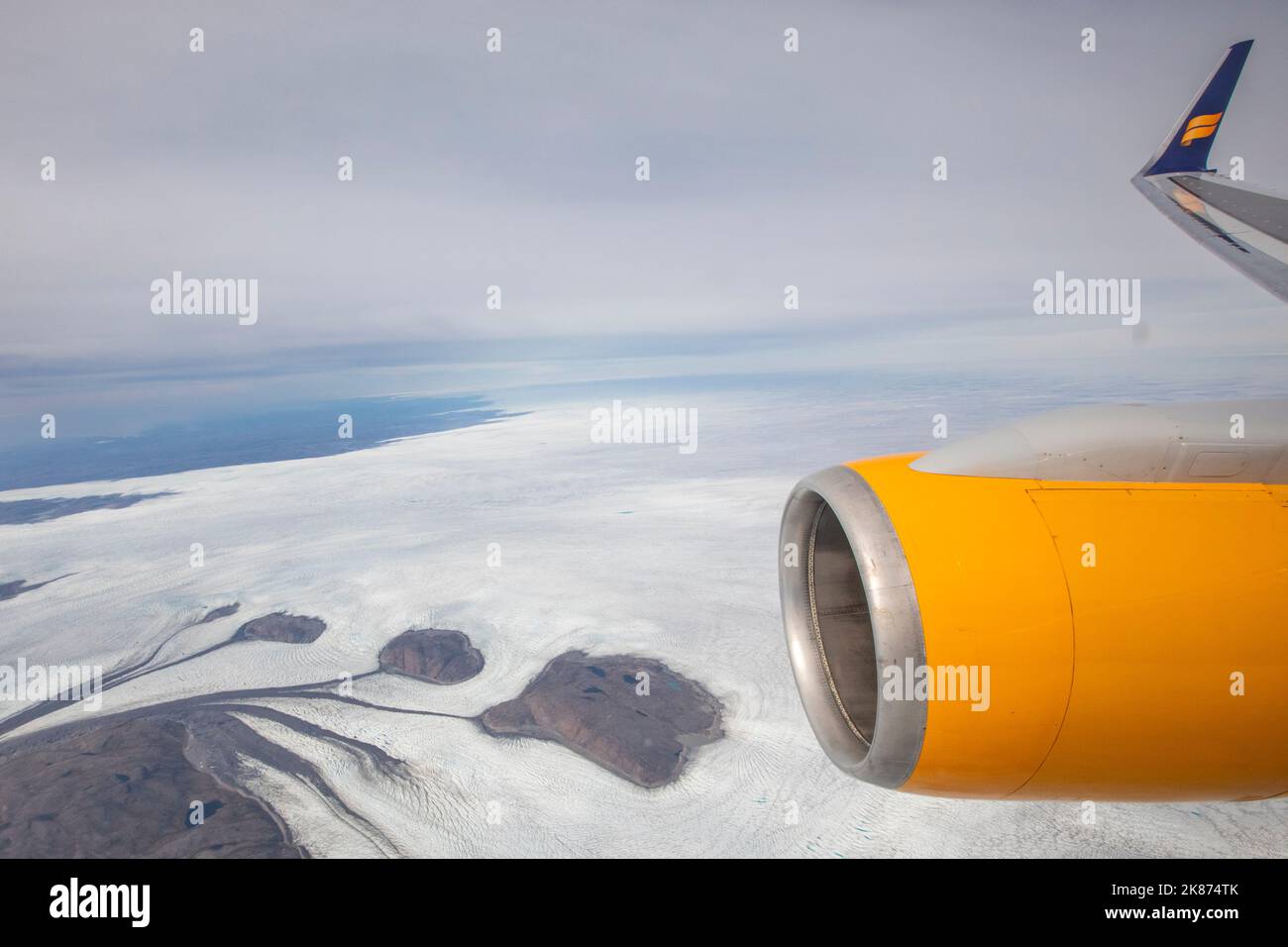 Eine Luftaufnahme der grönländischen Eiskappe von einem kommerziellen Flug nach Kangerlussuaq, Westgrönland, Dänemark, Polarregionen Stockfoto