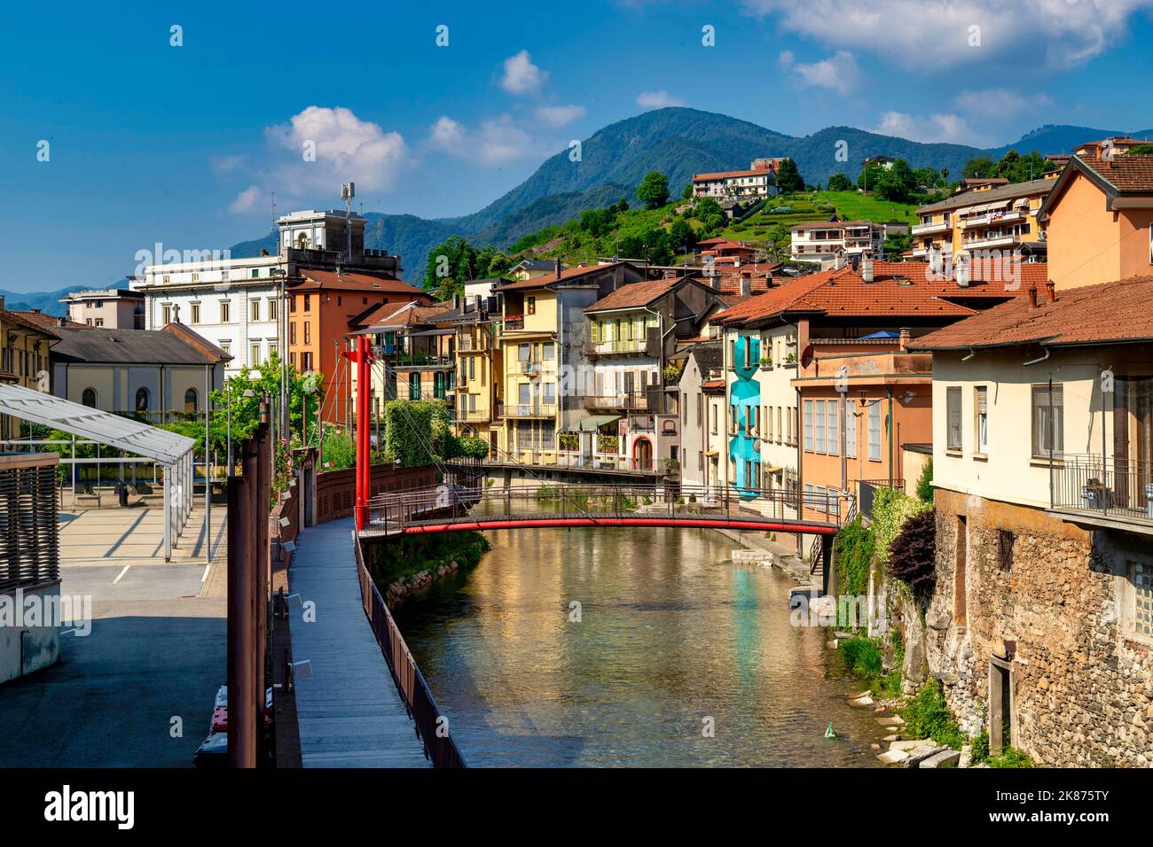 Promenade in der Altstadt, Omegna, Ortasee, Verbania, Piemont, Italienische Seen, Italien, Europa Stockfoto