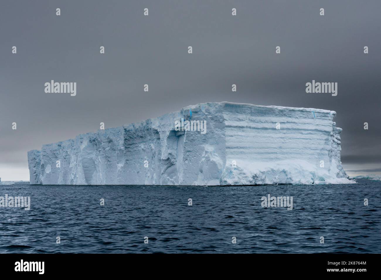 Eisberg in Tabellenform, Larsen-C-Schelfeis, Weddellmeer, Antarktis, Polarregionen Stockfoto