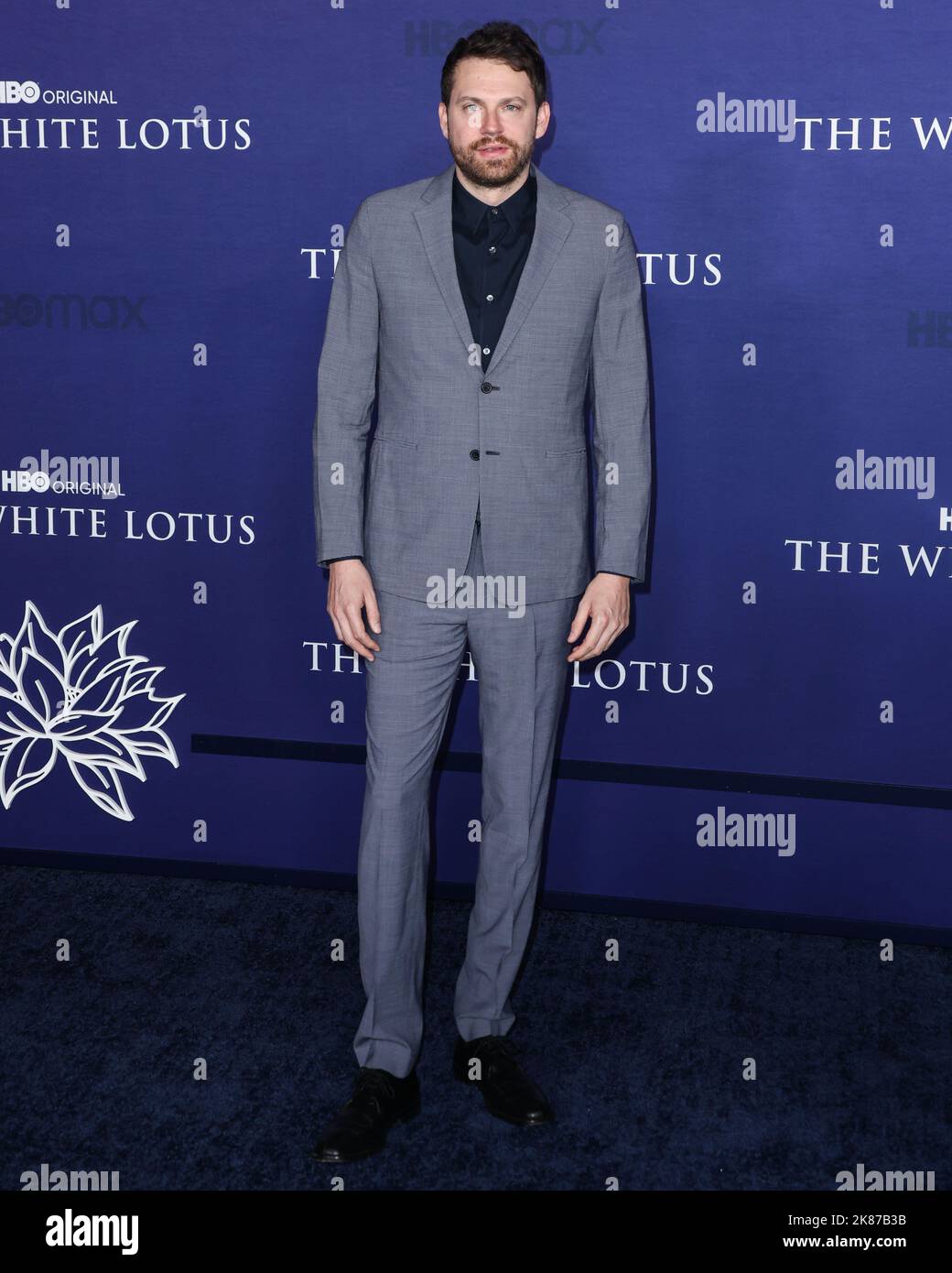 HOLLYWOOD, LOS ANGELES, KALIFORNIEN, USA - 20. OKTOBER: David Bernad kommt bei der Los Angeles Premiere von HBO's Original-Serie "The White Lotus" Saison 2, die am 20. Oktober 2022 in den Goya Studios in Hollywood, Los Angeles, Kalifornien, USA, stattfand. (Foto von David Acosta/Image Press Agency) Stockfoto
