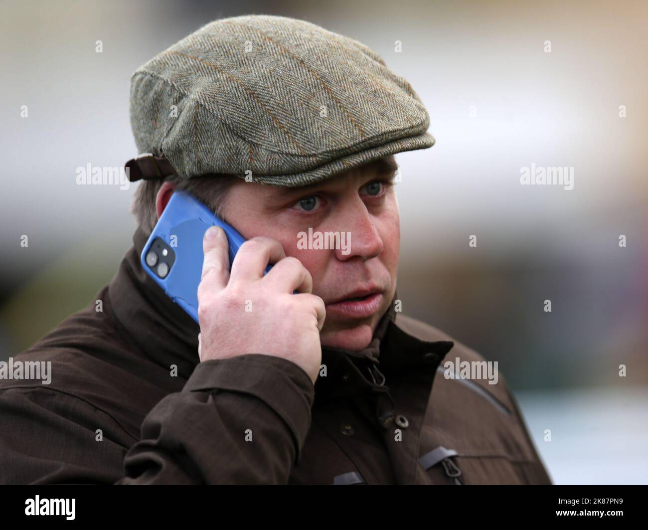 Trainer Dan Skelton auf der Rennbahn Cheltenham. Bilddatum: Freitag, 21. Oktober 2022. Stockfoto