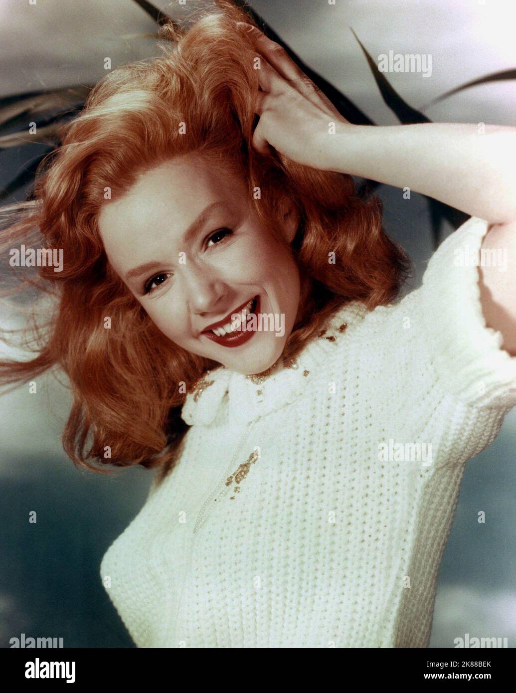 Piper Laurie Schauspielerin 01. Mai 1954 **WARNUNG** dieses Foto ist nur für redaktionelle Zwecke bestimmt und unterliegt dem Urheberrecht der Film Company und/oder des von der Film- oder Produktionsgesellschaft beauftragten Fotografen und kann nur durch Veröffentlichungen in Verbindung mit der Werbung für den oben genannten Film reproduziert werden. Es ist eine obligatorische Gutschrift an die Filmgesellschaft erforderlich. Der Fotograf sollte ebenfalls angerechnet werden, wenn er bekannt ist. Ohne schriftliche Genehmigung der Film Company kann keine kommerzielle Nutzung gewährt werden. Stockfoto