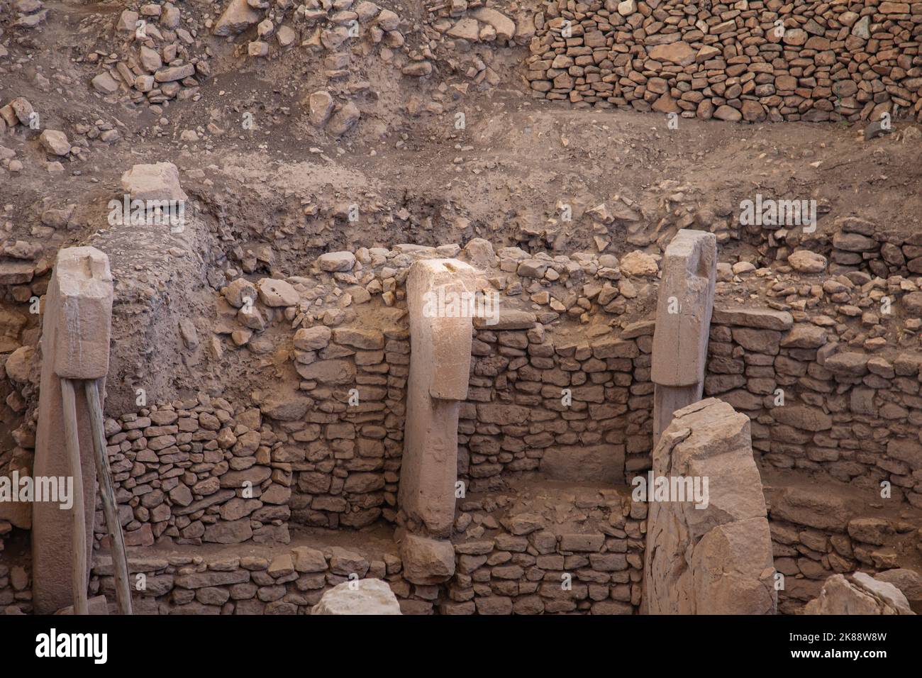 Göbeklitepe Ruinen. Gobeklitepe ist ein UNESCO-Weltkulturerbe. Stockfoto