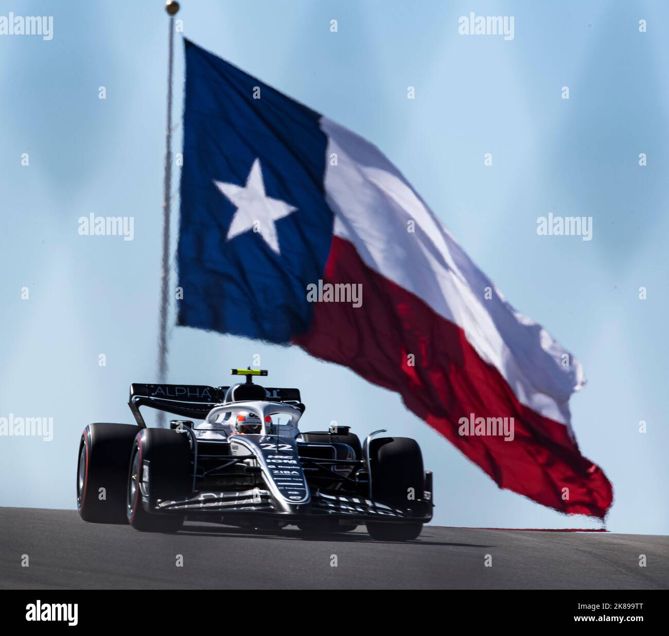 Austin, Texas, USA. 21. Oktober 2022. 22 Scuderia Alpha Tauri Driver YUKI TSUNODA beim ersten Trainingslauf des Tages. (Bild: © Hoss McBain/ZUMA Press Wire) Stockfoto