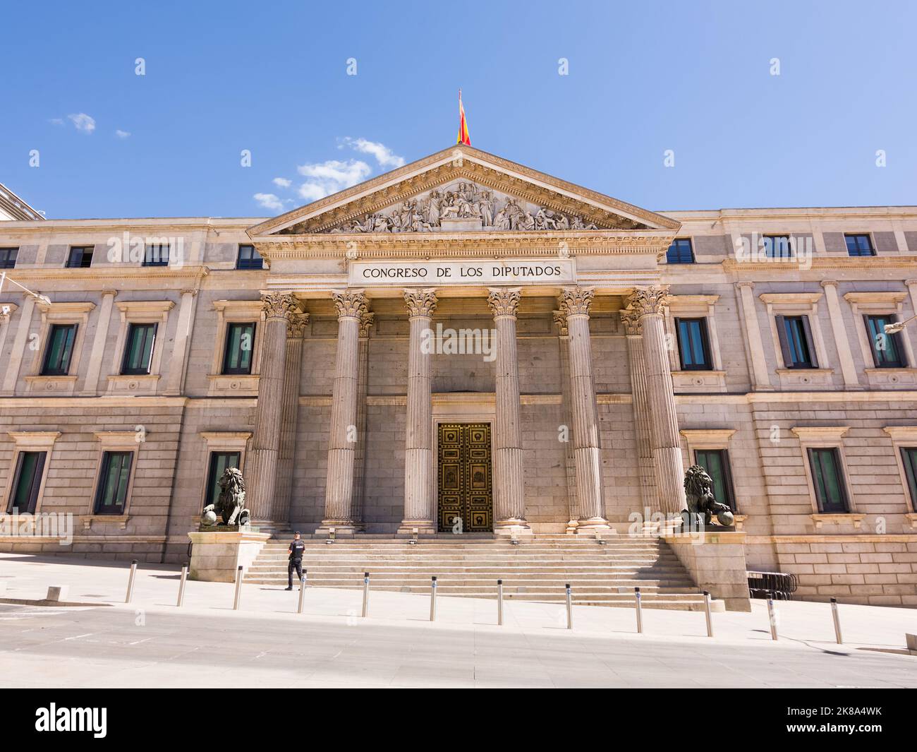 Palast der Abgeordneten in Madrid (Übersetzung: kongress der Abgeordneten) Stockfoto Palast der Abgeordneten in Madrid (Übersetzung: kongress der Abgeordneten) Stockfoto