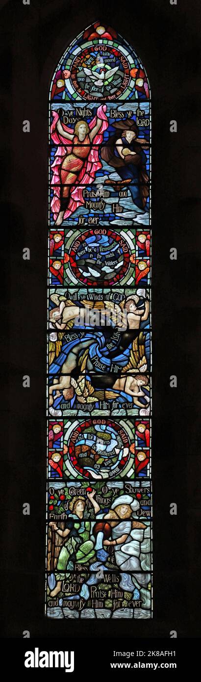 Ein Buntglasfenster zum Thema des Benediktiners, omnia Opera Domini (A Song of Creation) von Henry Holiday, Holy Trinity, Casterton in der Nähe von Kirkby L. Stockfoto