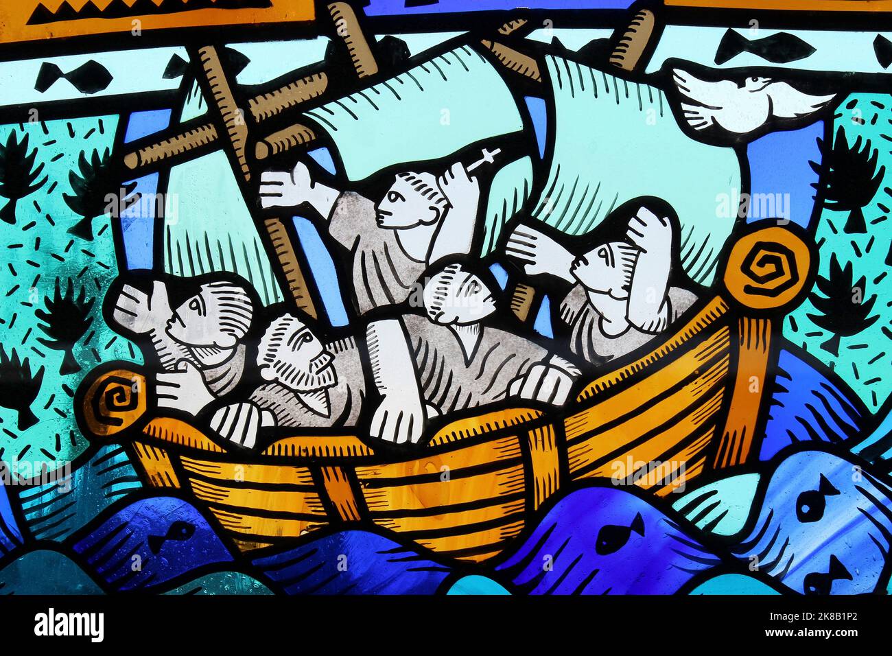Moderne Buntglasfenster von einem Mönch Fähre Boot Segeln über den Fluss Mersey von Martin Donlin 1992 Stockfoto