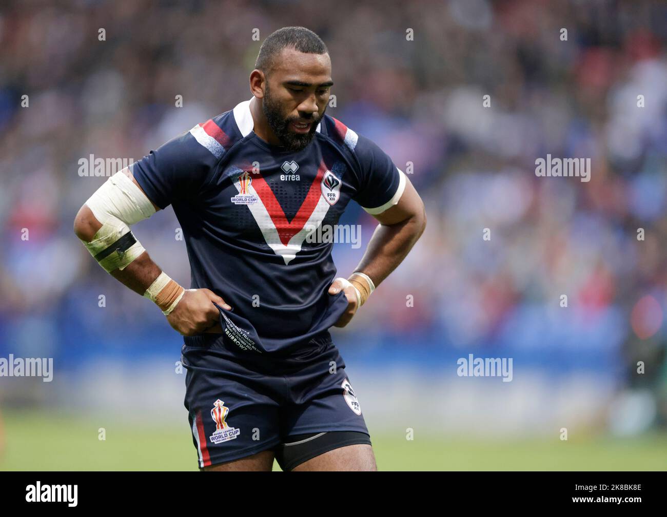 Der französische Samisoni Langi während des Rugby-League-Weltcup-Spiels der Gruppe A im Stadion der Universität von Bolton, Bolton. Bilddatum: Samstag, 22. Oktober 2022. Stockfoto