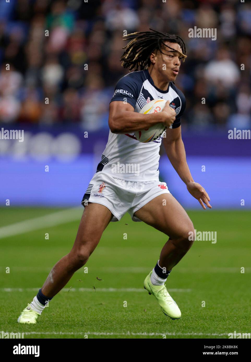 Englands Dom Young während des Rugby-League-Weltcup-Spiels der Gruppe A im University of Bolton Stadium, Bolton. Bilddatum: Samstag, 22. Oktober 2022. Stockfoto