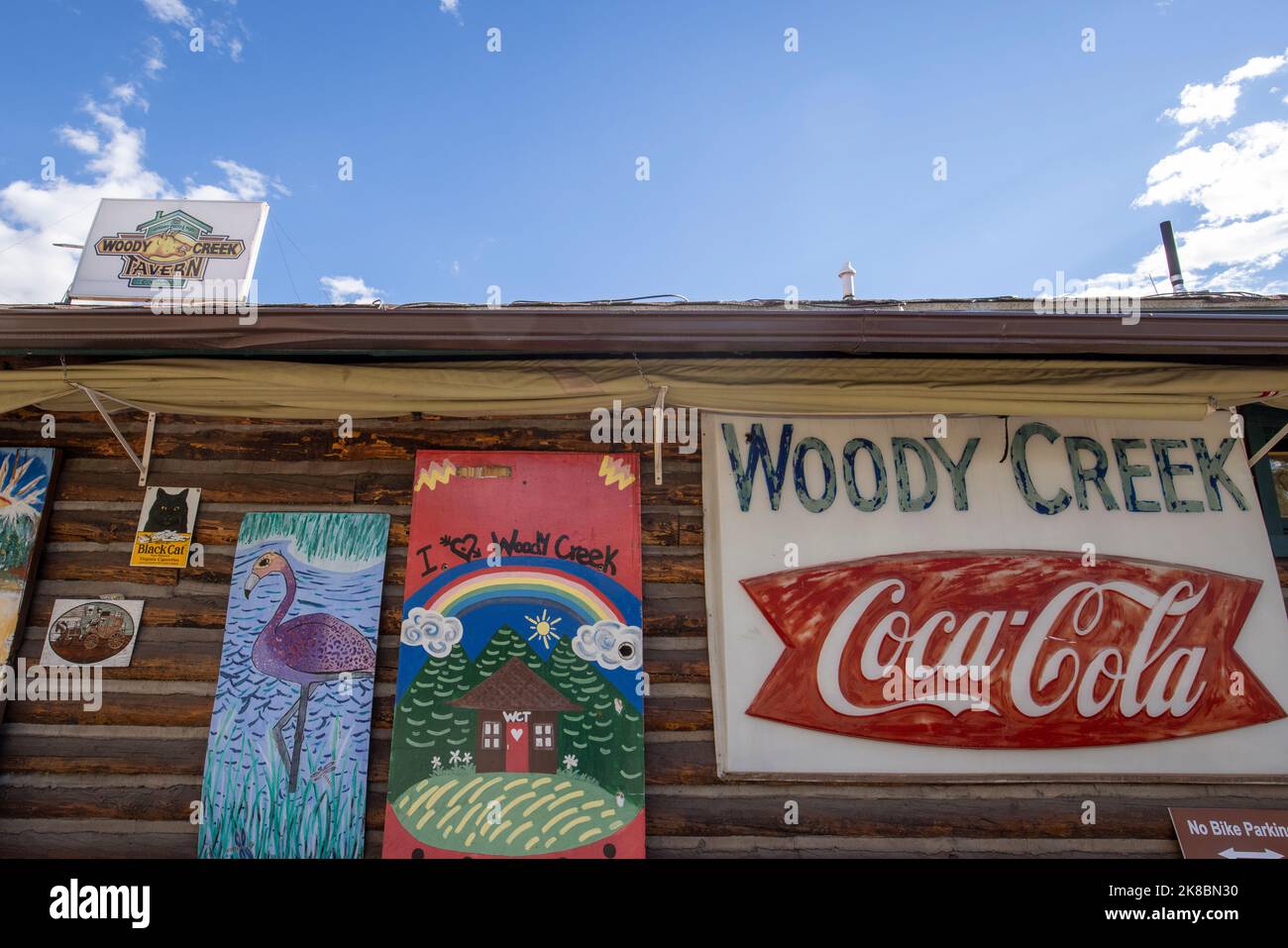 Woody Creek Tavern Hunter S. Thompson hängt in der Nähe seines Hauses in Woody Creek, Colorado. Stockfoto