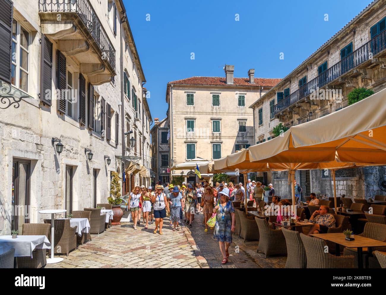 Café / Restaurant in der Altstadt, Kotor, Montenegro Stockfoto