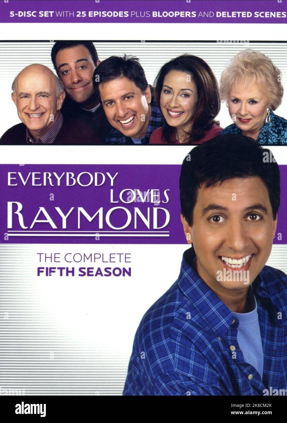 Peter Boyle, Brad Garrett, Patricia Heaton, Doris Roberts & Ray Romano Poster Television: Everybody Loves Raymond : Season 5 (TV-Serie) USA 1996–2005, / 5. Staffel, Saison 5 02. Oktober 2000 **WARNUNG** Dieses Foto ist nur für redaktionelle Zwecke bestimmt und unterliegt dem Copyright von CBS und/oder des Fotografen, der von der Film- oder Produktionsfirma beauftragt wurde, und kann nur von Publikationen im Zusammenhang mit der Bewerbung des oben genannten Films reproduziert werden. Eine obligatorische Gutschrift an CBS ist erforderlich. Der Fotograf sollte auch bei Bekanntwerden des Fotos gutgeschrieben werden. Ohne schriftliche Genehmigung des F kann keine kommerzielle Nutzung gewährt werden Stockfoto
