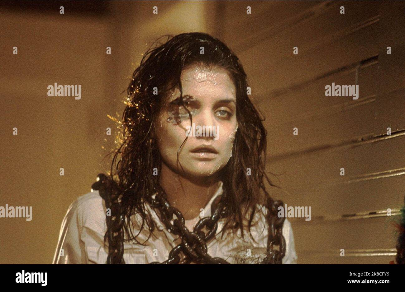 Katie Holmes Film: Das Geschenk (USA 2000) Charaktere: Jessica King Regie: Sam Raimi 22 December 2000 **WARNUNG** Dieses Foto ist nur für redaktionelle Zwecke bestimmt und unterliegt dem Copyright von LAKESHORE ENT. Und/oder des Fotografen, der von der Film- oder Produktionsfirma beauftragt wurde und darf nur durch Publikationen im Zusammenhang mit der Bewerbung des oben genannten Films reproduziert werden. Eine obligatorische Gutschrift für DIE HNO-Heilkunde AM SEE ist erforderlich. Der Fotograf sollte auch bei Bekanntwerden des Fotos gutgeschrieben werden. Ohne schriftliche Genehmigung der Film Company kann keine kommerzielle Nutzung gewährt werden. Stockfoto