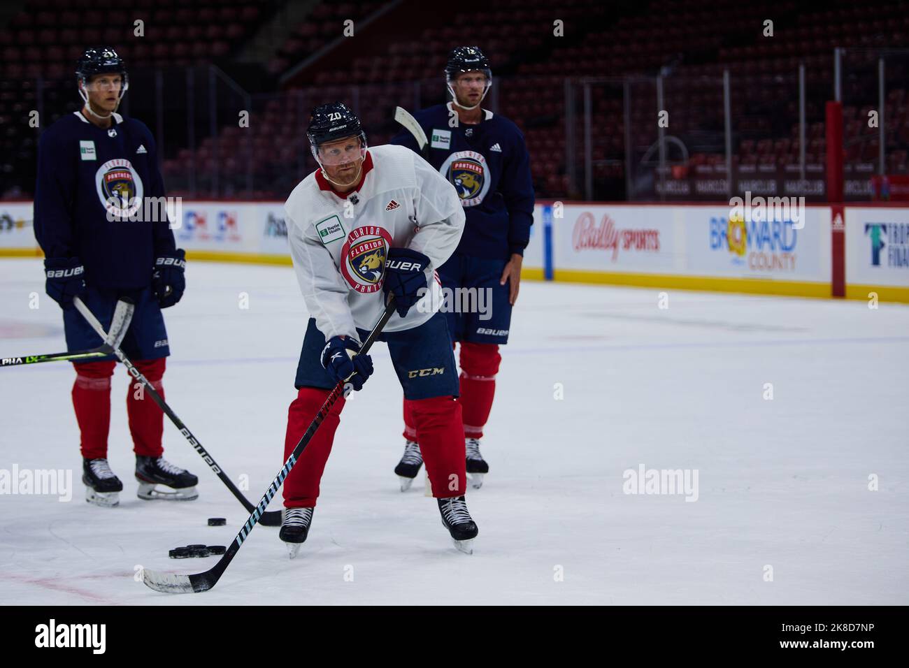 Die NHL-Mannschaft Florida Panthers eröffnet die neue Saison 2022-23 während des Heimtrainings in der FLA Live Arena in Sunrise, Florida, USA Stockfoto