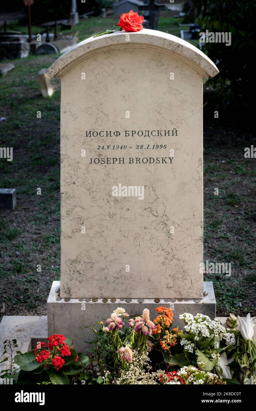Das Grab des russischen Dichters Joseph Brodsky auf dem Friedhof von San Michele in der Lagune von Venedig Stockfoto