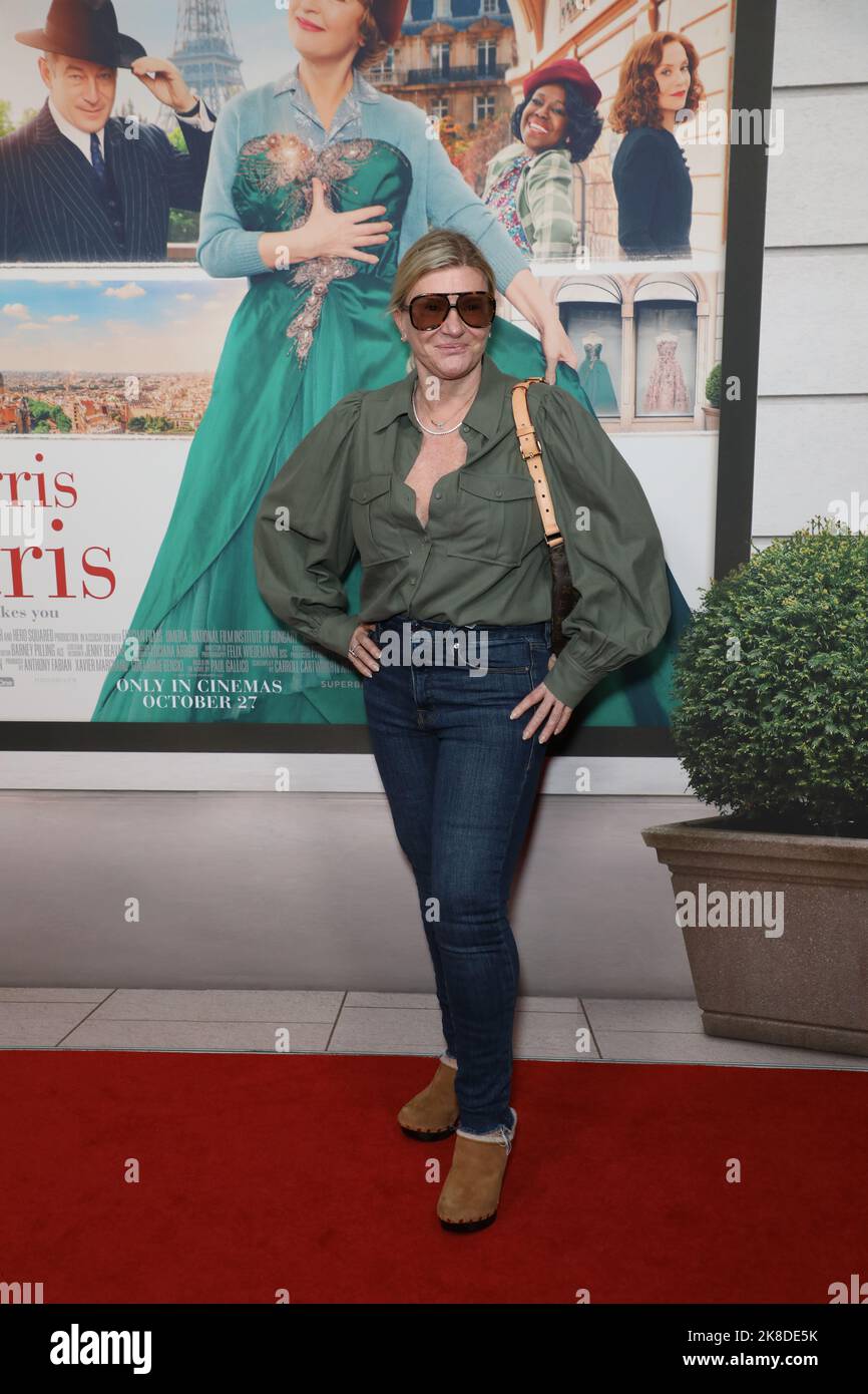 Sydney, Australien. 23.. Oktober 2022. Victoria Rees nimmt an der Sydney-Premiere von Mrs Harris Goes to Paris im Event Cinemas, Bondi Junction, Teil. Kredit: Richard Milnes/Alamy Live Nachrichten Stockfoto