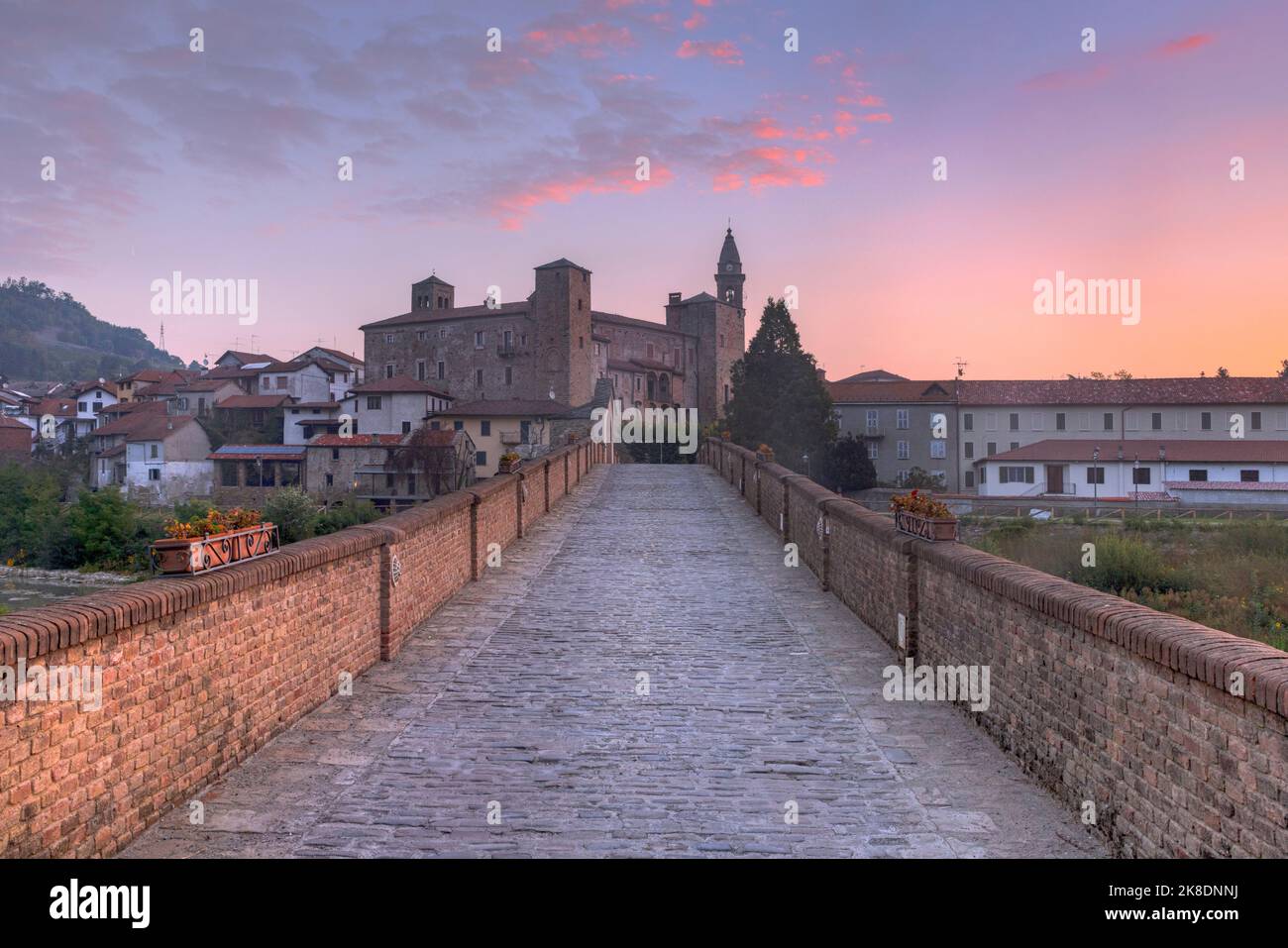 Monastero Bormida, Asti, Piemont, Italien Stockfoto